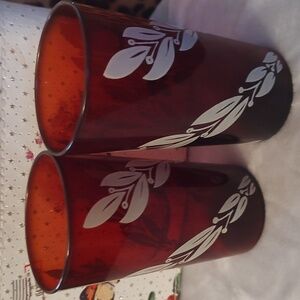 Red Leaf-Patterned Glasses